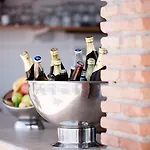 Hotel Plaza Cavana