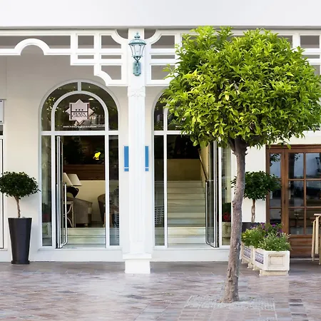 Plaza Cavana فندق