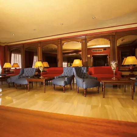 فندق Plaza Cavana