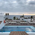 Plaza Cavana Nerja