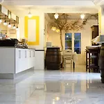 Plaza Cavana Hotell