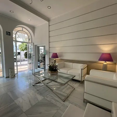 Plaza Cavana 3* Nerja