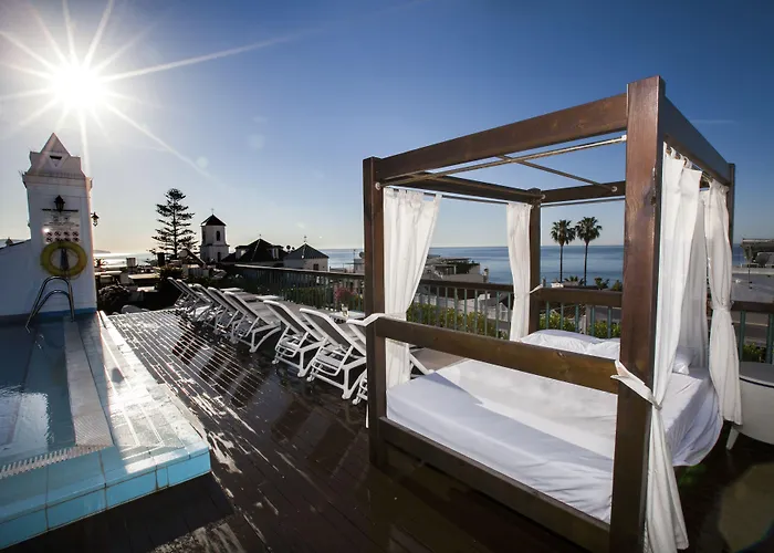 Hotel Plaza Cavana 3*