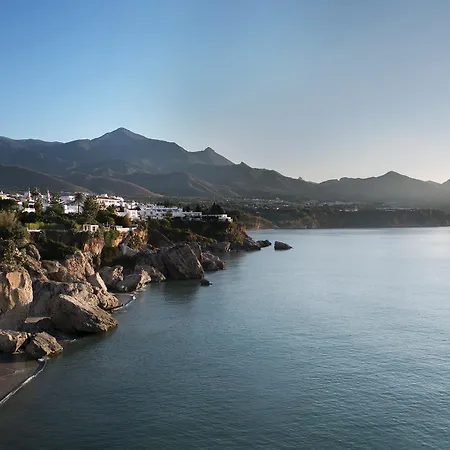 Otel Plaza Cavana 3*