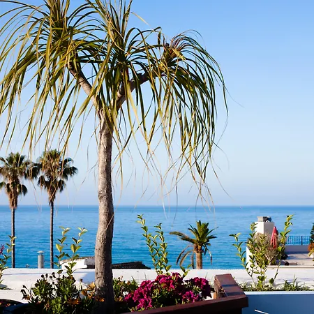 Otel Plaza Cavana 3*