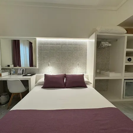 Plaza Cavana 3* Nerja
