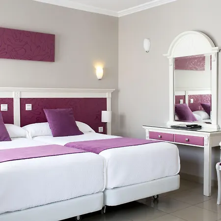 Otel Plaza Cavana Nerja