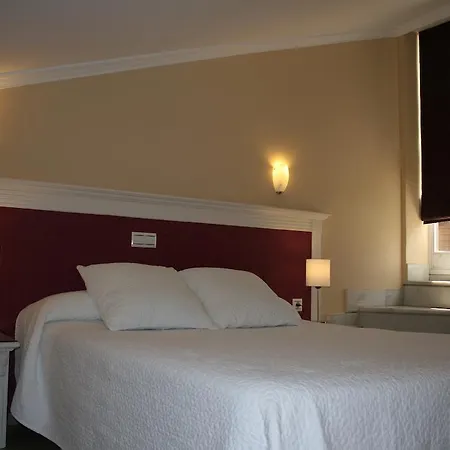 Plaza Cavana Otel
