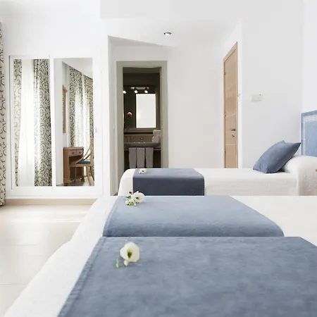 Otel Plaza Cavana