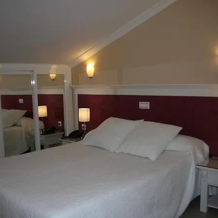 Plaza Cavana 3* Nerja