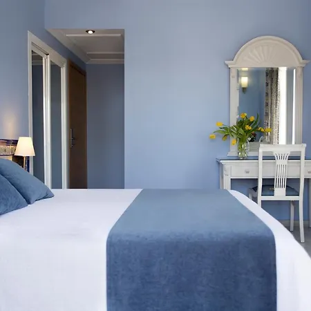 Otel Plaza Cavana 3*