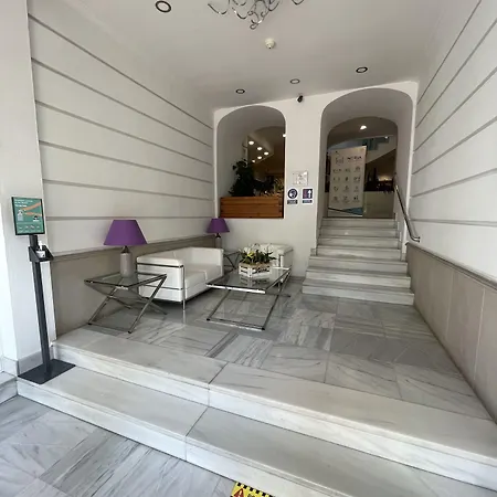 Plaza Cavana Nerja