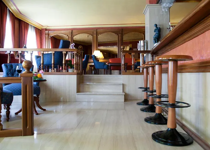 Hotel Plaza Cavana 3*