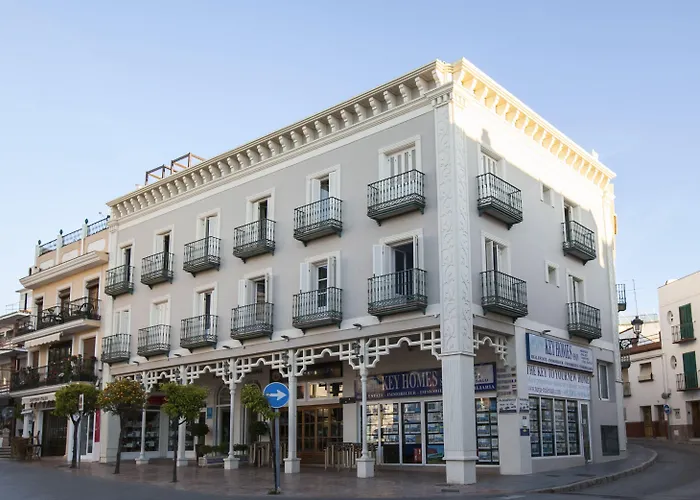 Plaza Cavana Hotel 3*